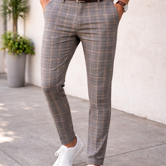 Old Navy Other - ✨ Old Navy Ultimate Slim Plaid Pants ✨